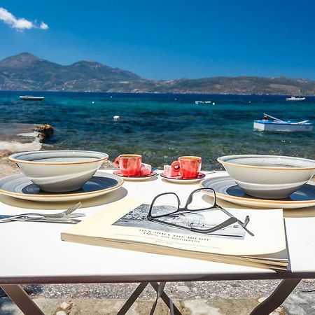 Vila Neosikos Amazing Beach House In Milos Island Klima  Exteriér fotografie
