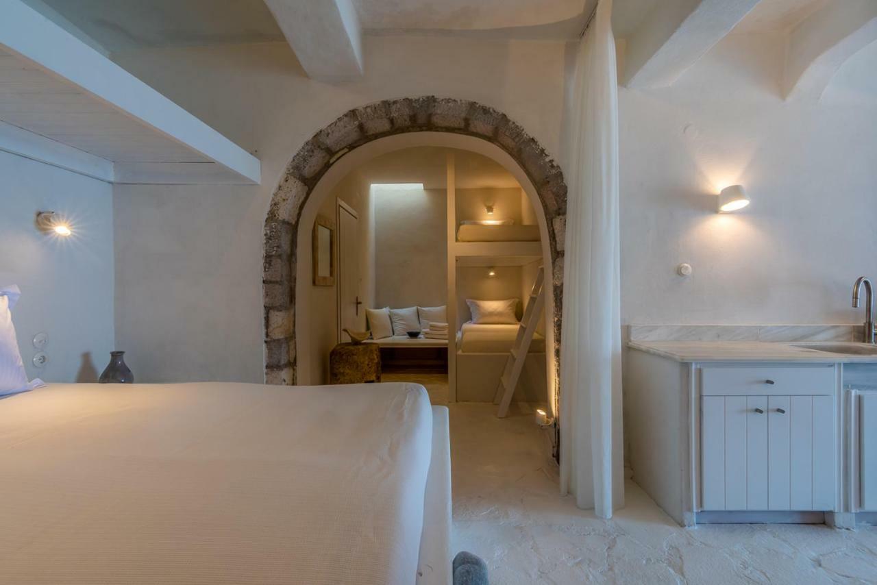 Vila Neosikos Amazing Beach House In Milos Island Klima  Exteriér fotografie